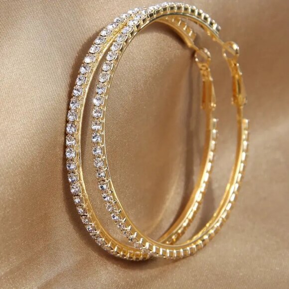 Jewelry - Exaggerated Hollow Round Shaped Hoop Earrings Full Of Shiny Rhinestones Alloy